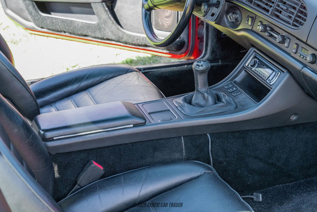 Used 1988 Porsche 944 Turbo image 44