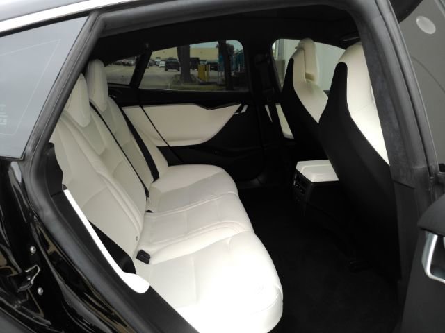 Used 2019 Tesla Model S Performance image 30