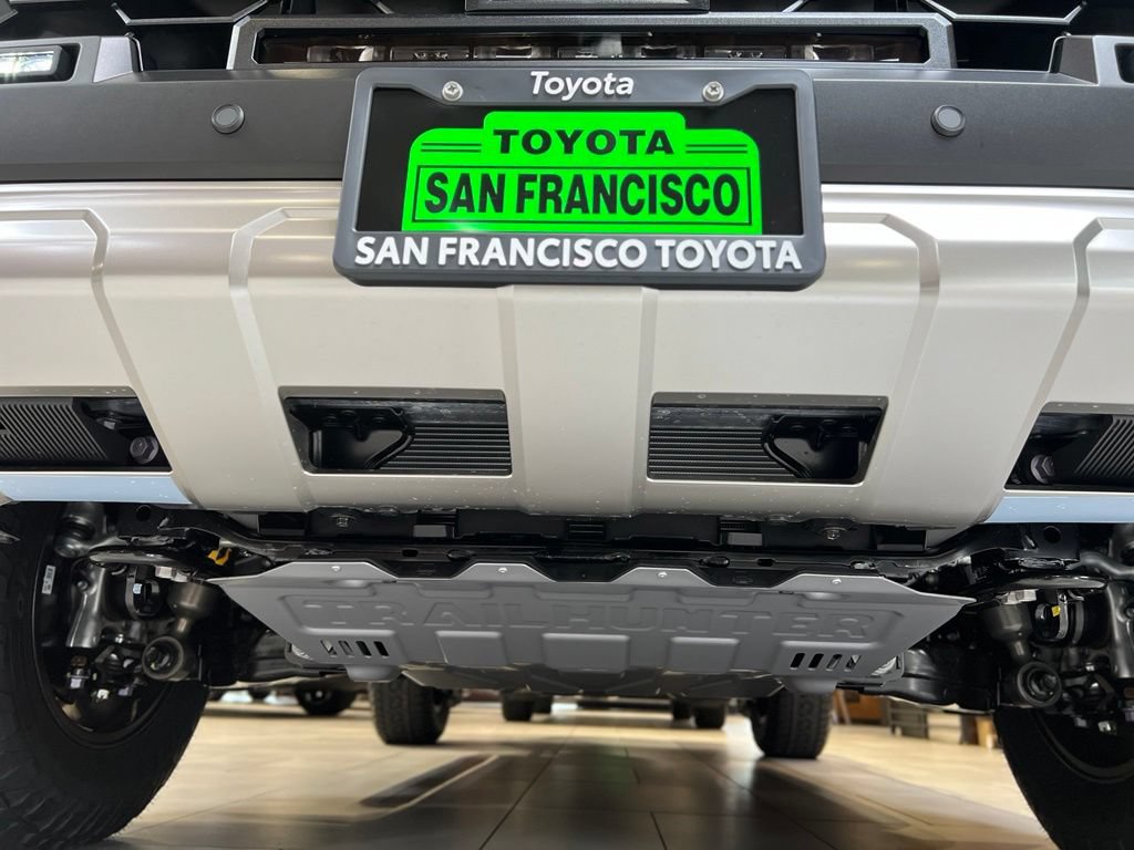 New 2026 Toyota 4Runner Trailhunter AWD/4WD image 6