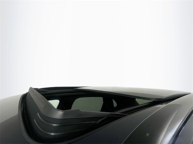 Used 2024 Porsche Cayenne w/ Sport Chrono Package image 12