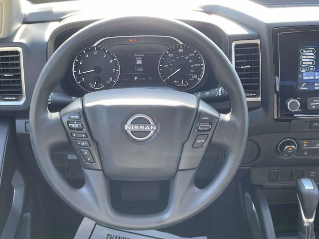 Used 2024 Nissan Frontier SV RWD image 12