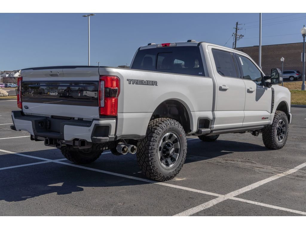 New 2026 Ford F350 Platinum w/ Tremor Off-Road Package image 3