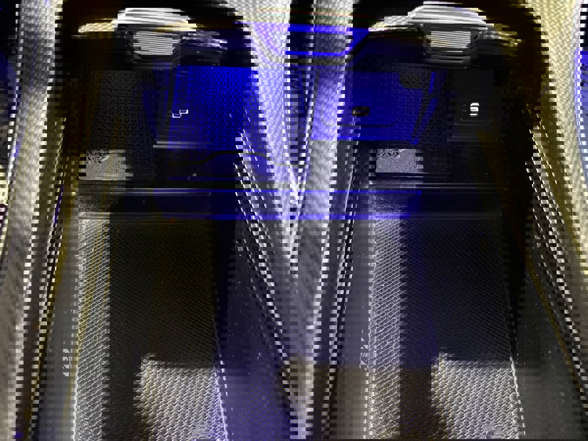 Used 2023 Mercedes-Benz C 300 4MATIC Sedan w/ Exclusive Trim Package image 34