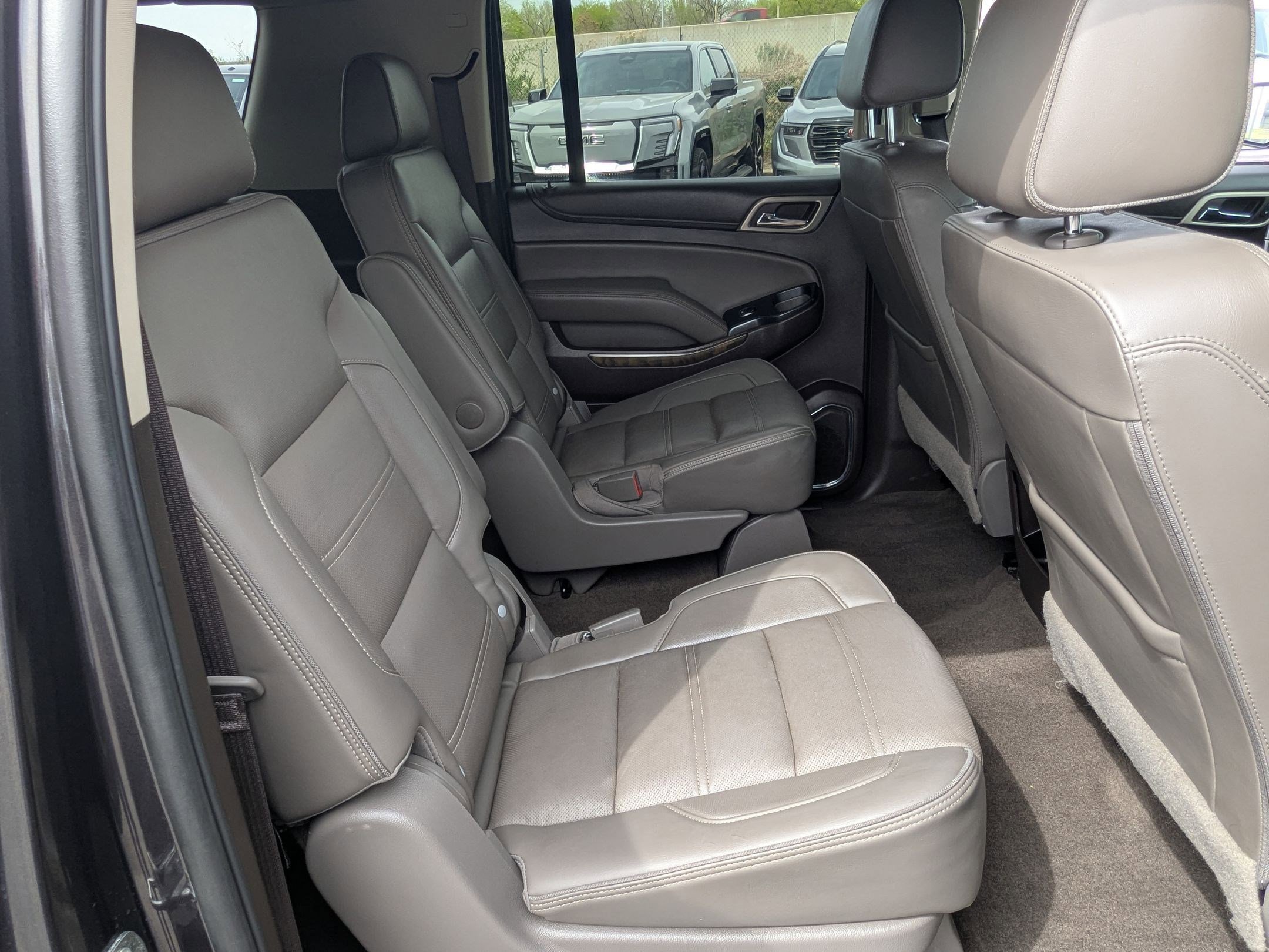 Used 2018 GMC Yukon XL Denali w/ Denali Ultimate Package image 28