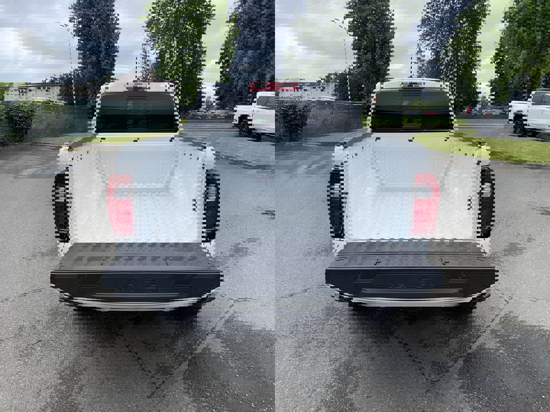 New 2025 GMC Canyon AT4 w/ Nightfall Edition image 58