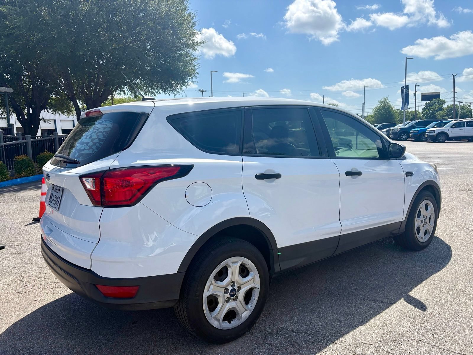 Used 2019 Ford Escape S FWD image 5