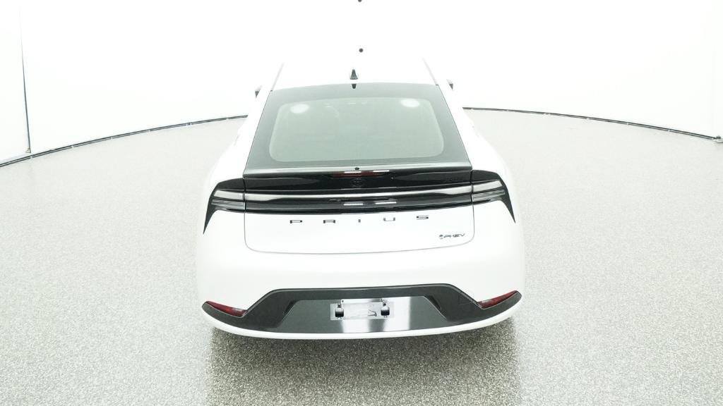Used 2026 Toyota Prius Plug-In Hybrid FWD image 37