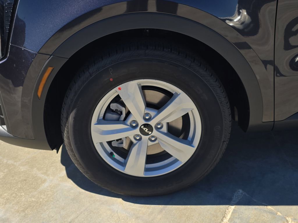 New 2026 Kia Sorento LX image 35