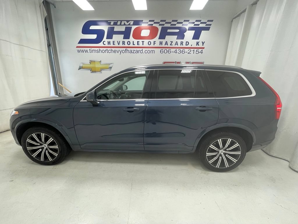 Used 2023 Volvo XC90 B5 Core w/ Protection Package Premier AWD/4WD image 8