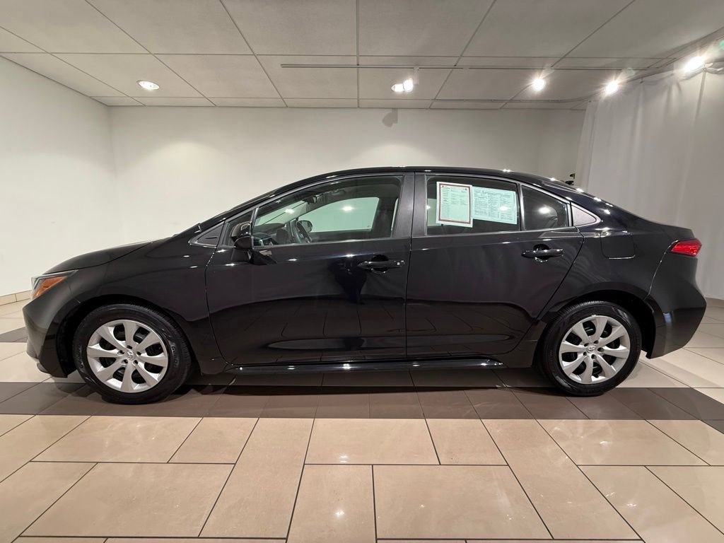 Certified 2024 Toyota Corolla LE FWD image 2