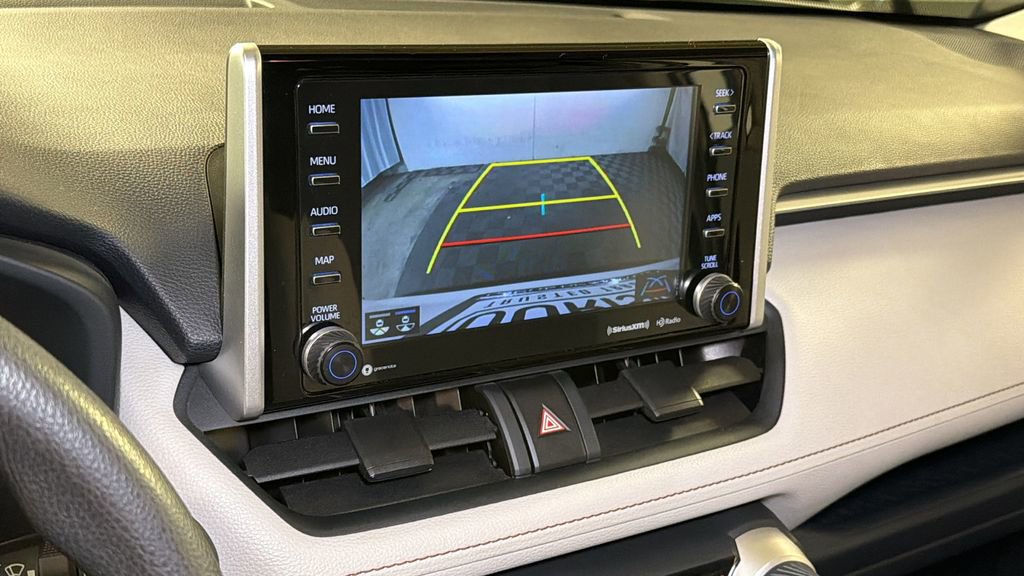 Used 2019 Toyota RAV4 XLE image 28