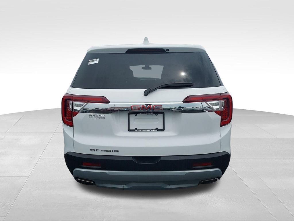 Used 2023 GMC Acadia SLE FWD image 4