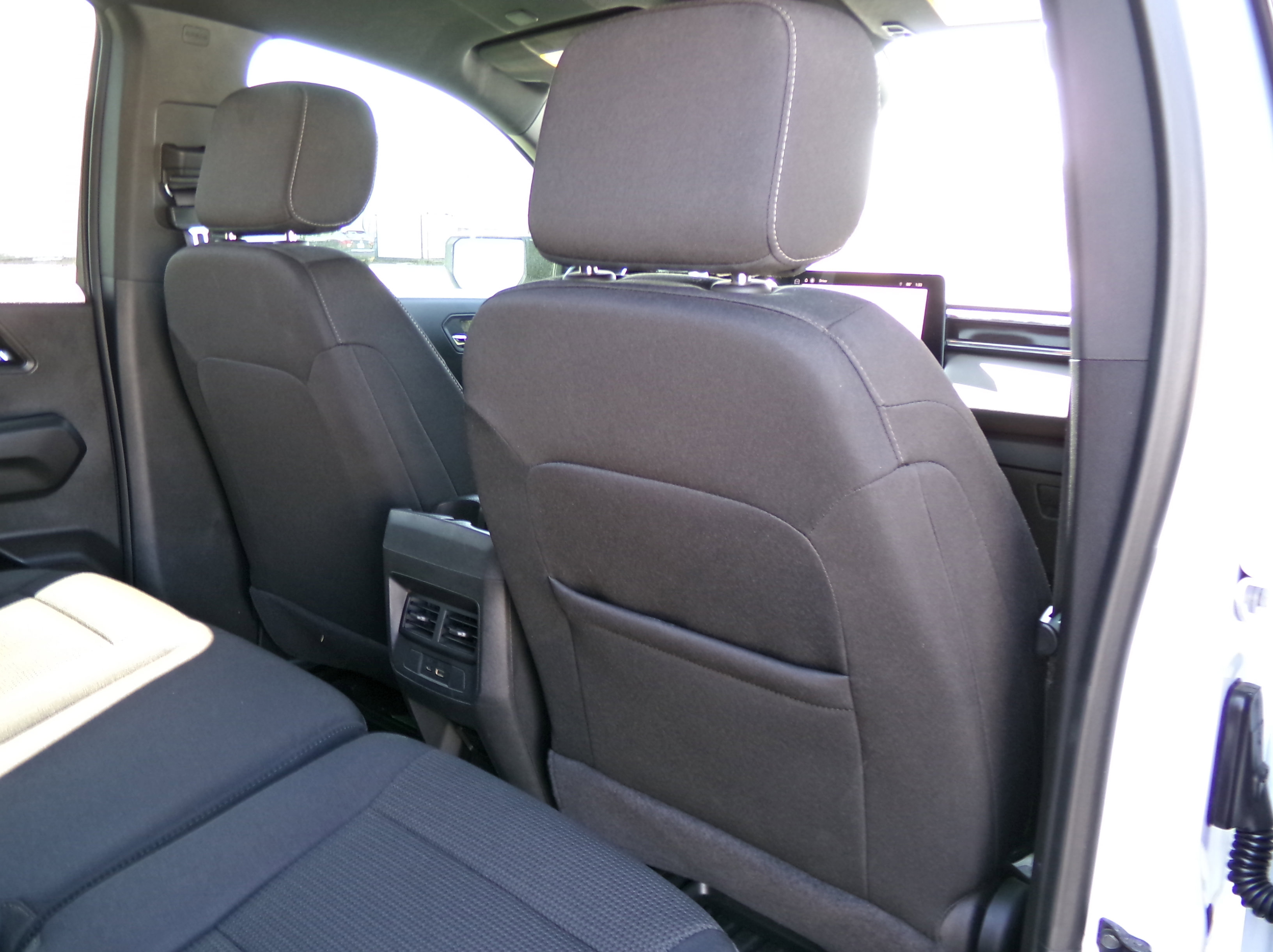Used 2024 GMC Canyon Elevation w/ Convenience Package image 14