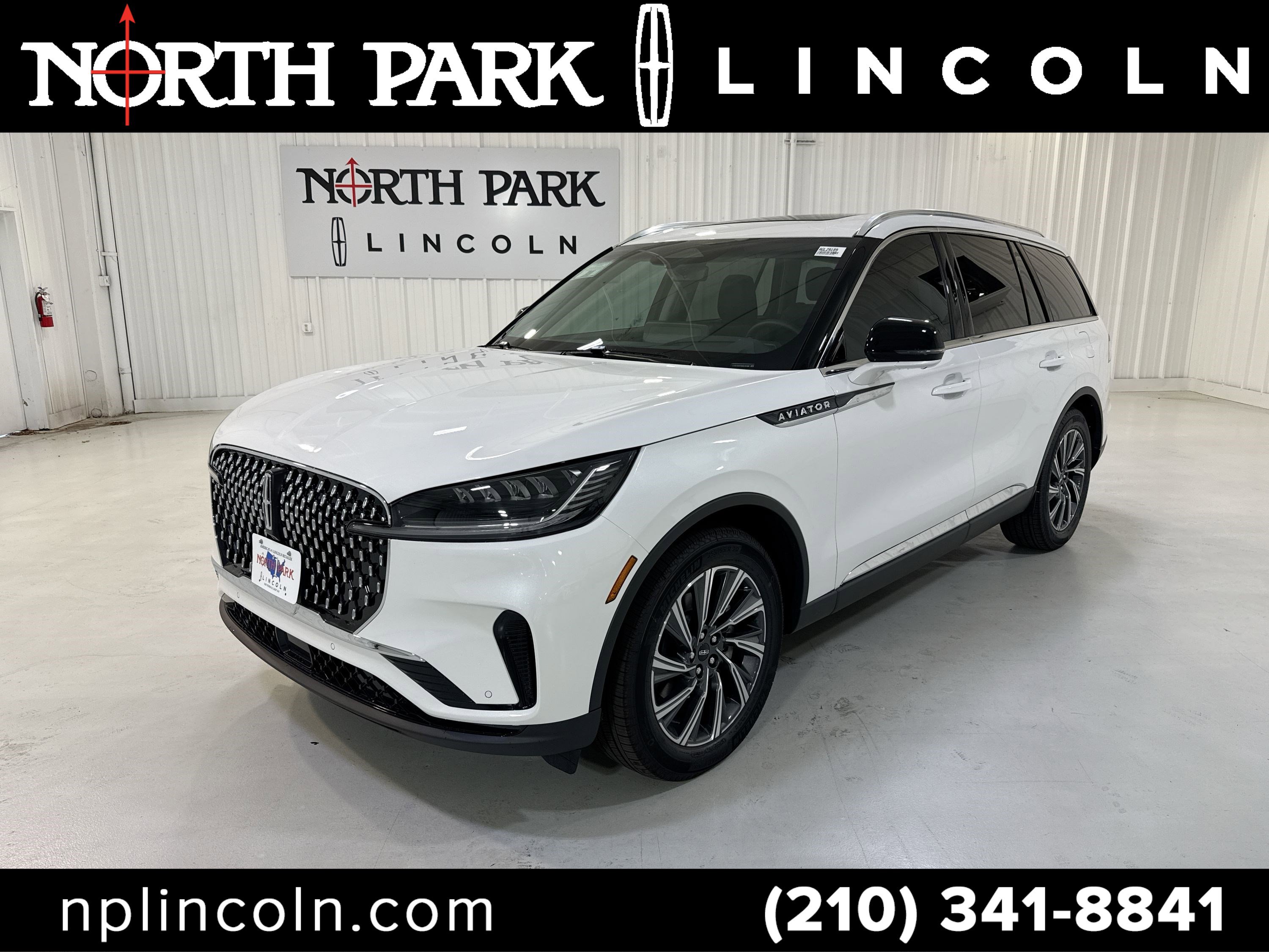 New 2025 Lincoln Aviator 2WD w/ Equipment Group 101A