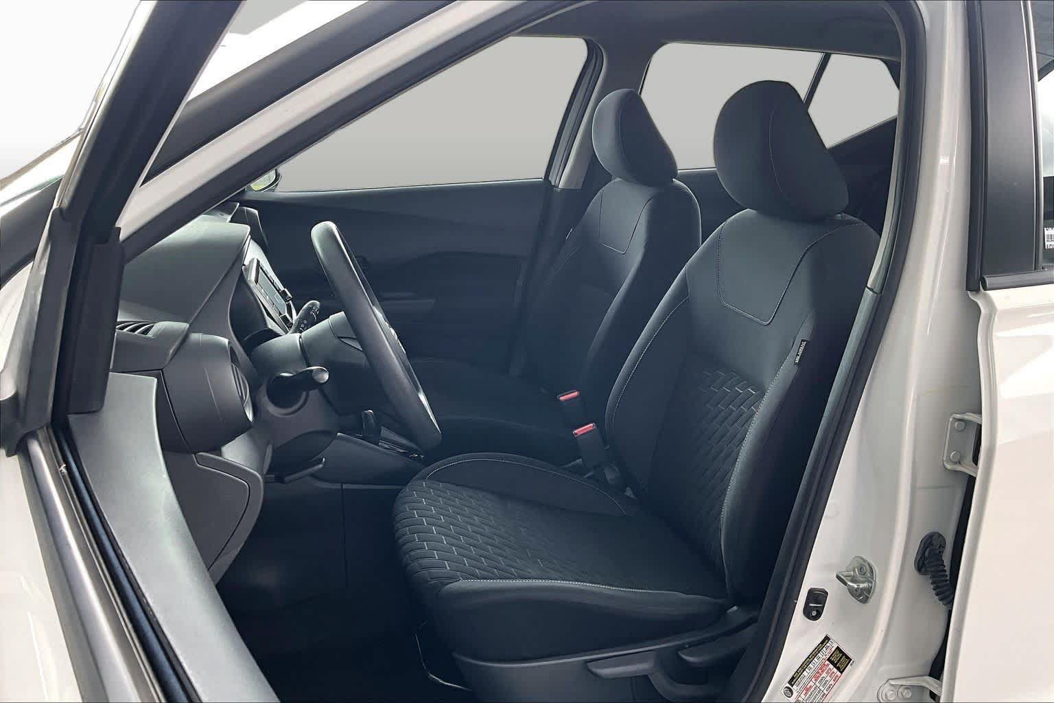 Certified 2022 Nissan Kicks S FWD image 8