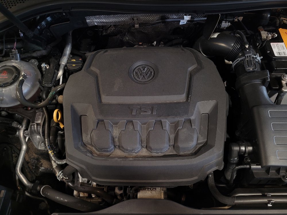 Used 2023 Volkswagen Tiguan SE FWD image 30