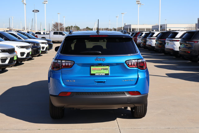 New 2026 Jeep Compass Limited AWD/4WD image 6