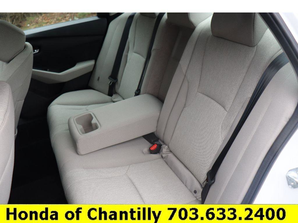 Used 2025 Honda Accord SE image 26