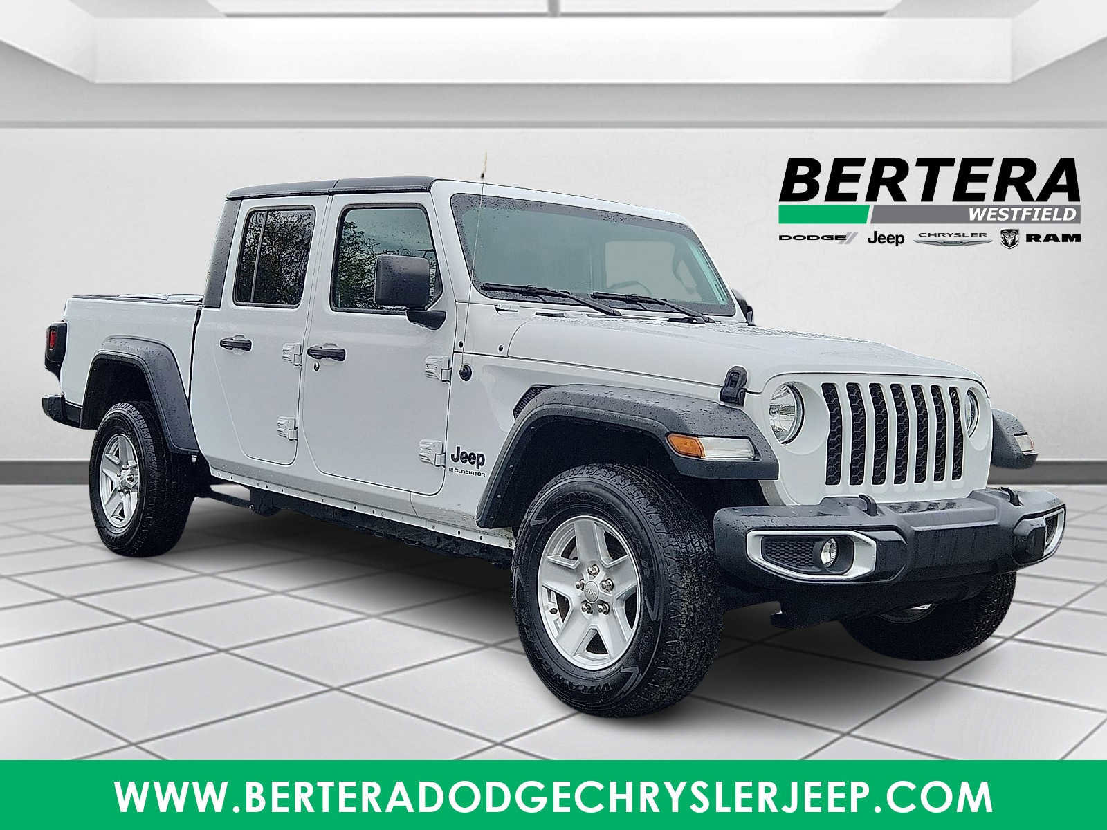Used 2023 Jeep Gladiator Sport