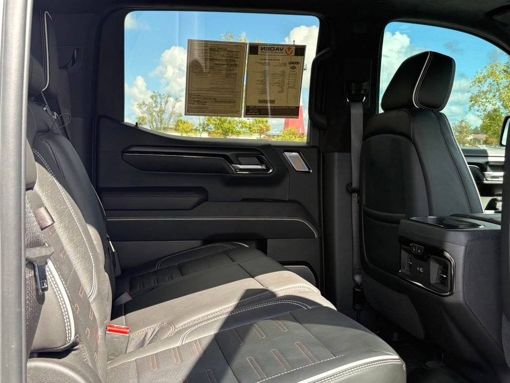Used 2026 GMC Sierra 1500 AT4X AWD/4WD image 9