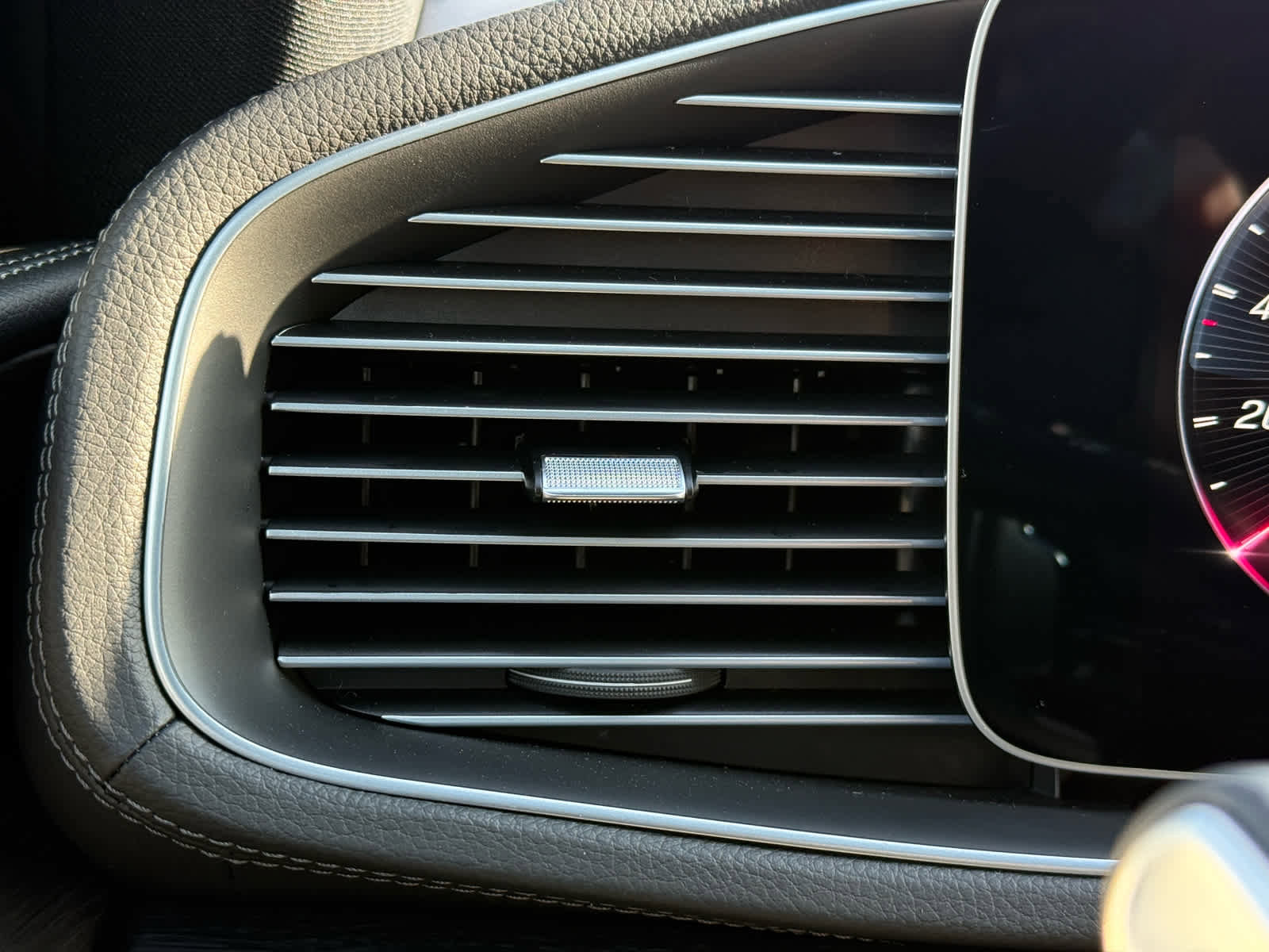 New 2026 Mercedes-Benz GLE 53 AMG AMG GLE 53 image 31