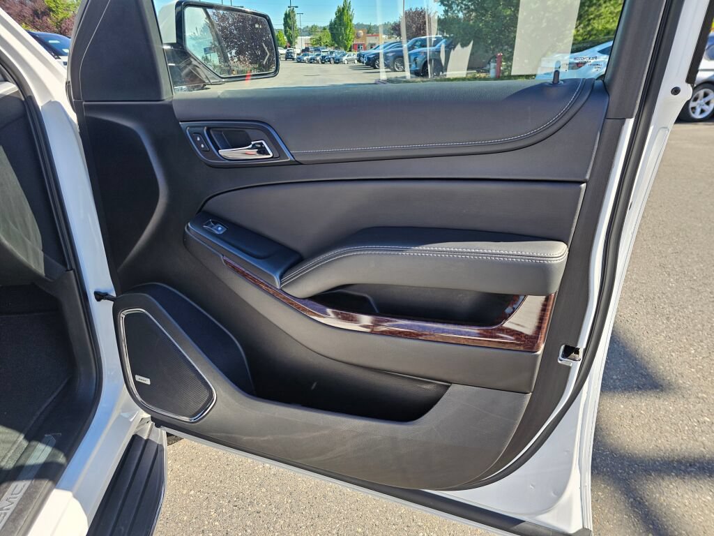 Used 2019 GMC Yukon XL SLT AWD/4WD image 11