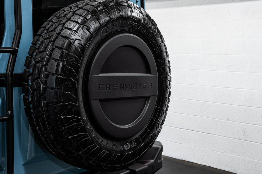 Used 2024 INEOS Grenadier Station Wagon AWD/4WD image 19
