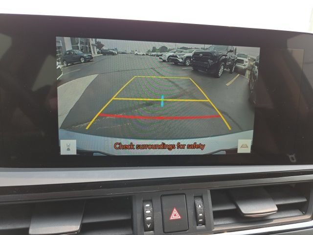 Used 2023 Lexus ES 350 w/ Premium Package FWD image 15