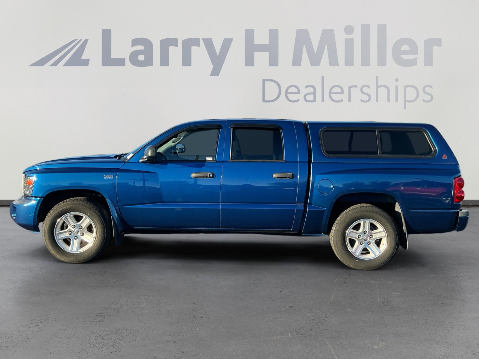 Used 2010 Dodge Dakota Big Horn image 2