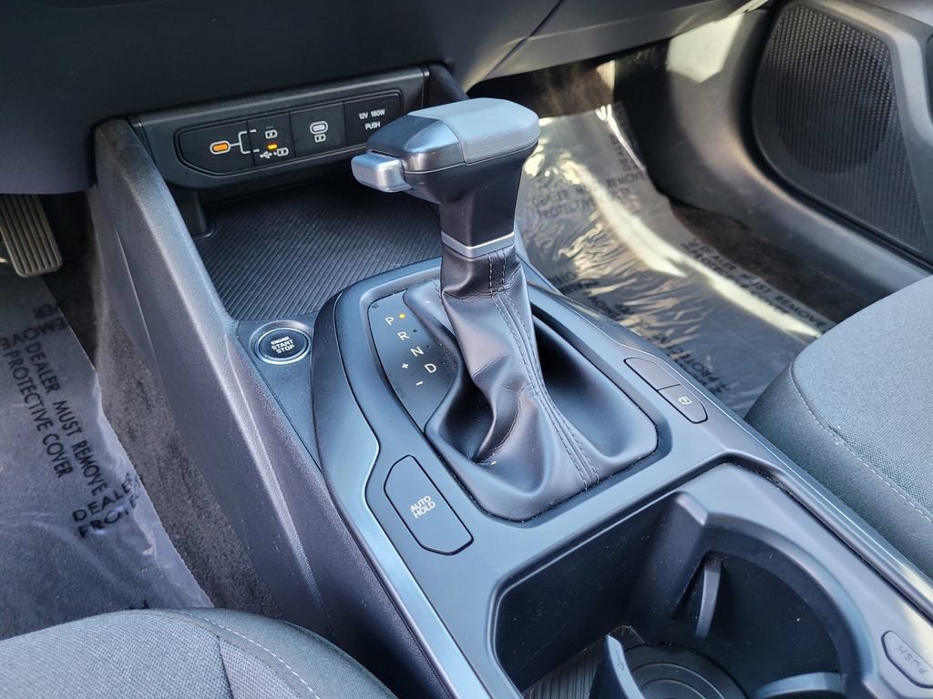 Used 2025 Kia K4 FWD image 21