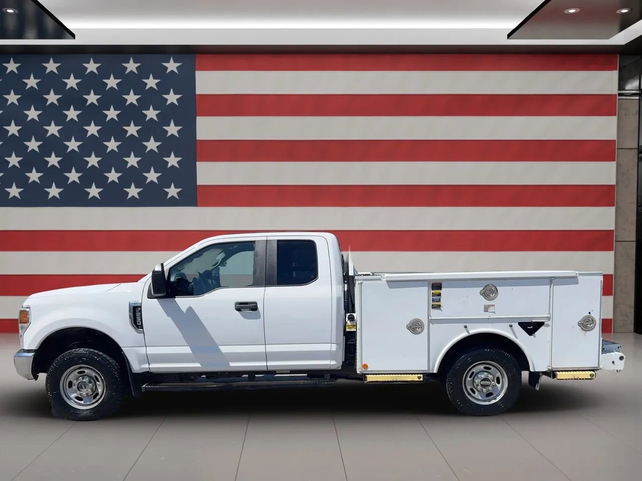 Used 2021 Ford F250 XL w/ Power Equipment Group AWD/4WD image 6