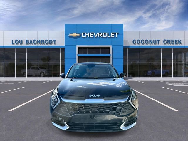 Used 2024 Kia Sportage LX image 3