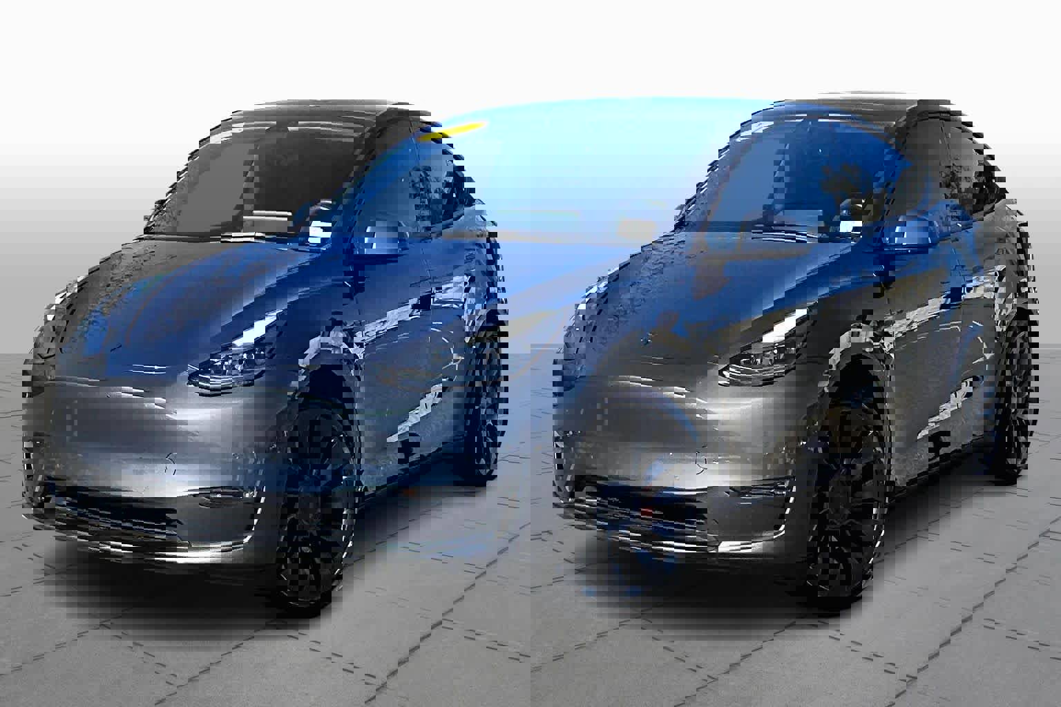 Used 2021 Tesla Model Y Performance image 2