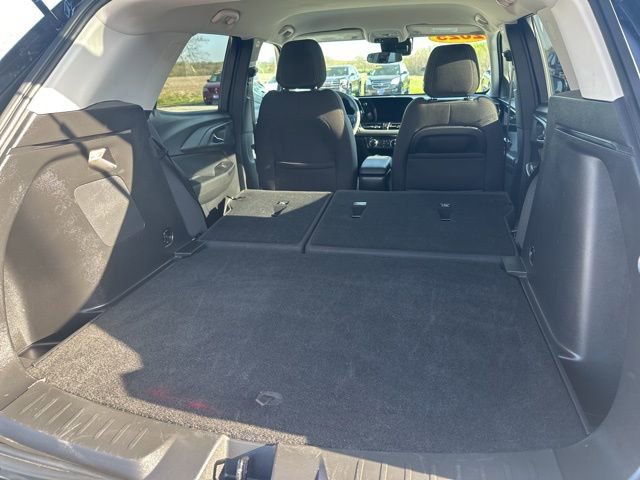 Used 2025 Chevrolet TrailBlazer LT AWD/4WD image 54