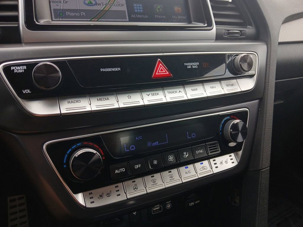 Used 2018 Hyundai Sonata Limited FWD image 16