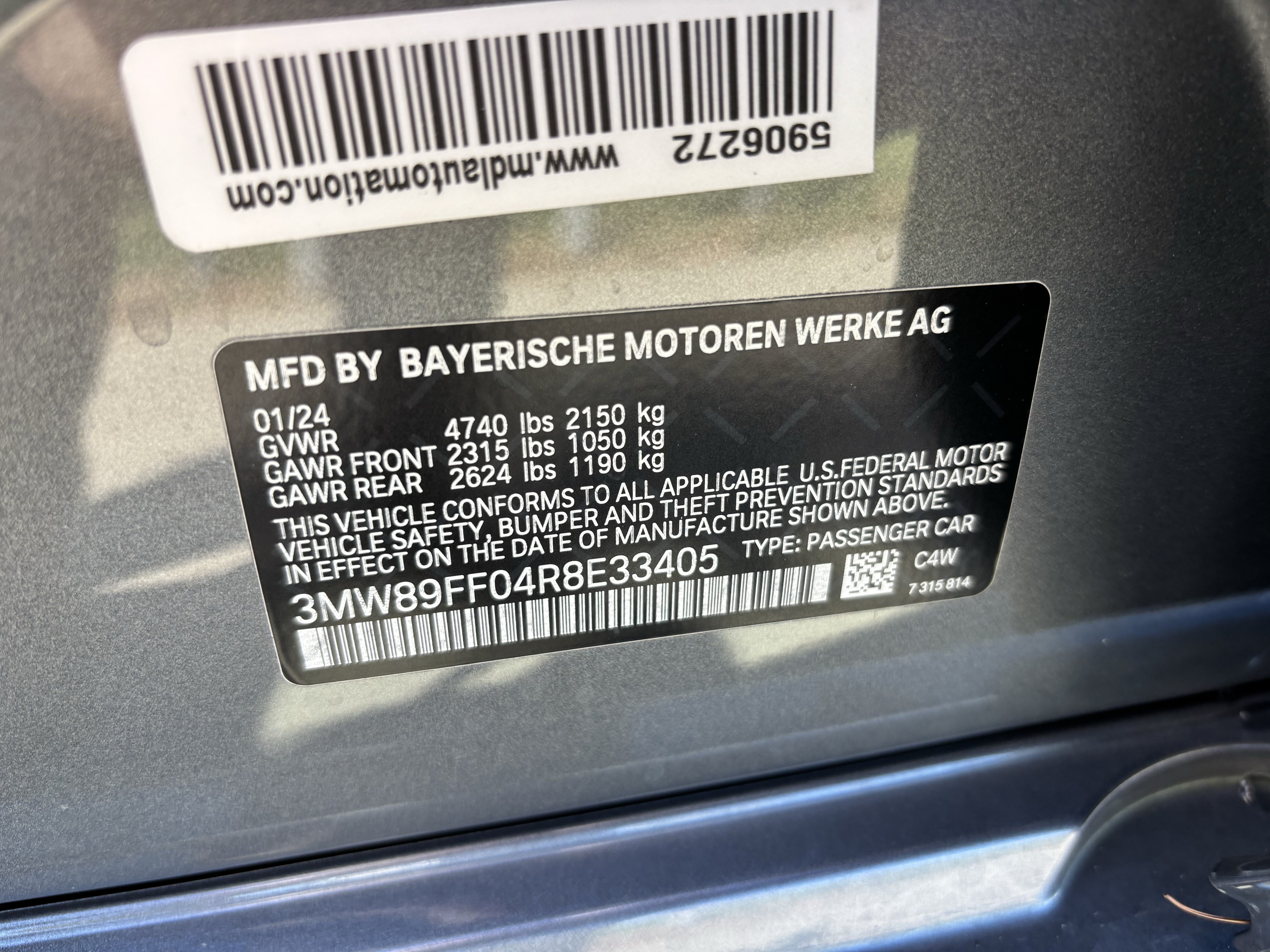 Certified 2024 BMW 330i xDrive Sedan w/ Premium Package AWD/4WD image 37