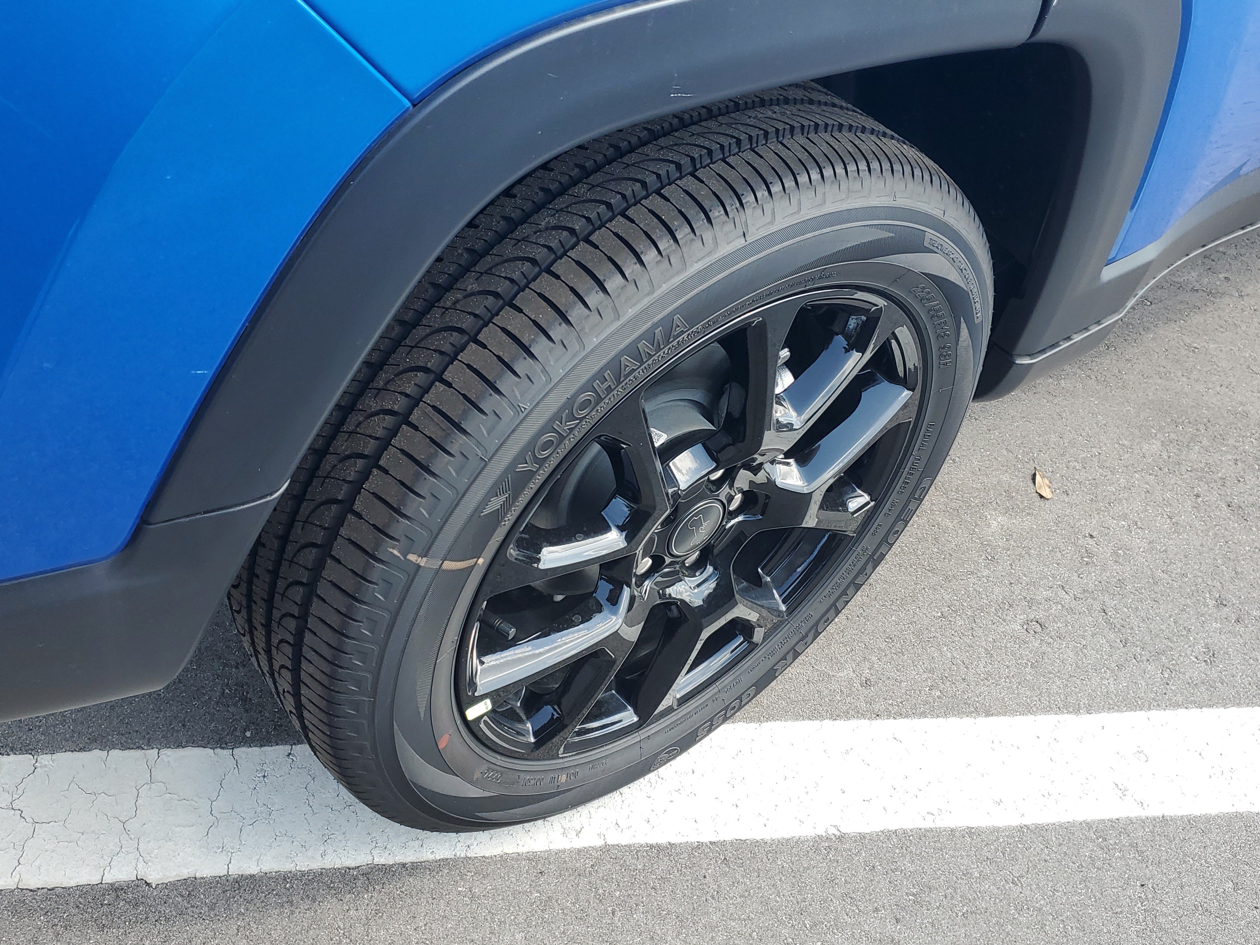 New 2026 Jeep Compass Latitude AWD/4WD image 5