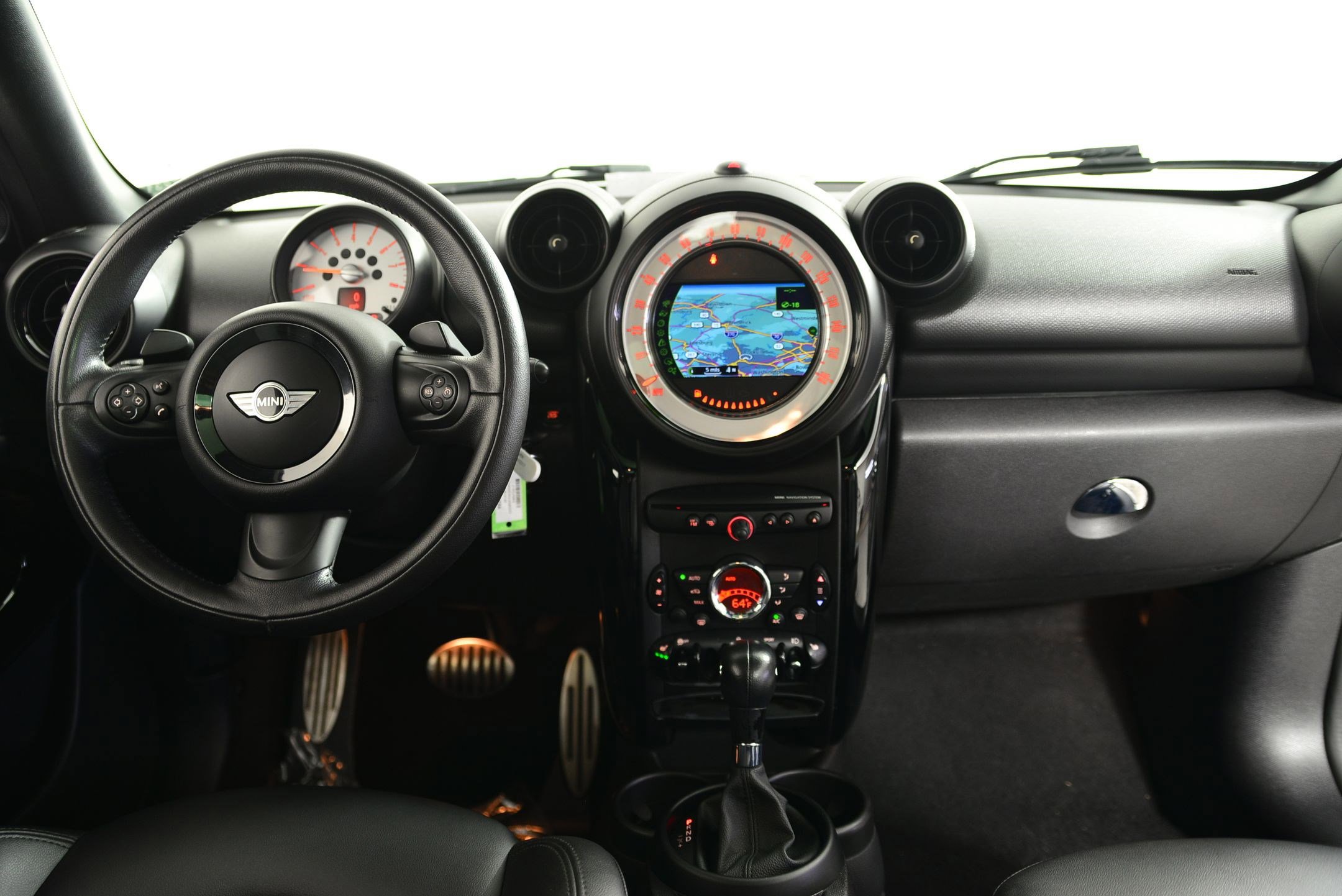 Used 2014 MINI Cooper Paceman S image 22