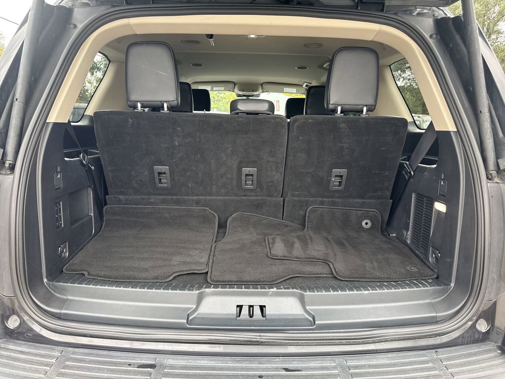 Used 2024 Ford Expedition XLT image 9