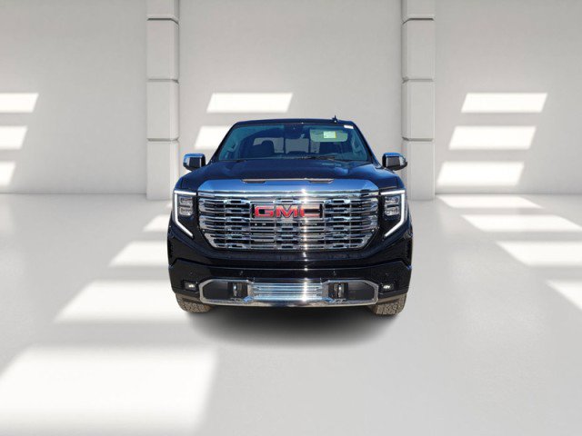Used 2025 GMC Sierra 1500 Denali w/ Technology Package image 2
