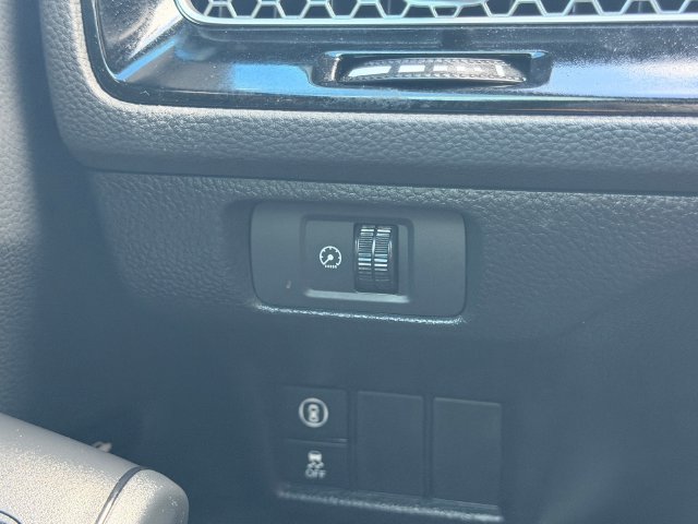 Used 2023 Honda Civic Sport image 28