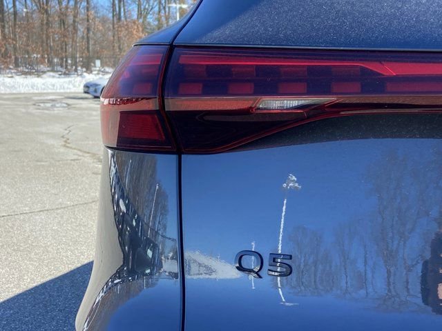 Used 2025 Audi Q5 Premium Plus w/ Premium Plus AWD/4WD image 32