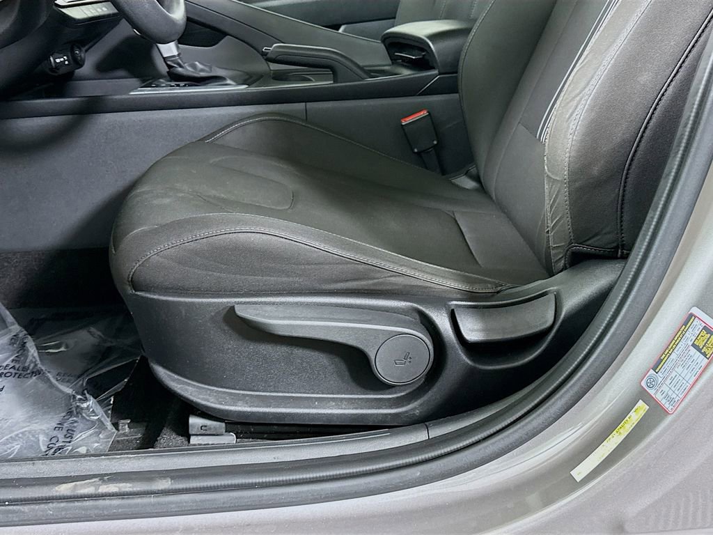 Certified 2021 Hyundai Elantra SEL FWD image 23
