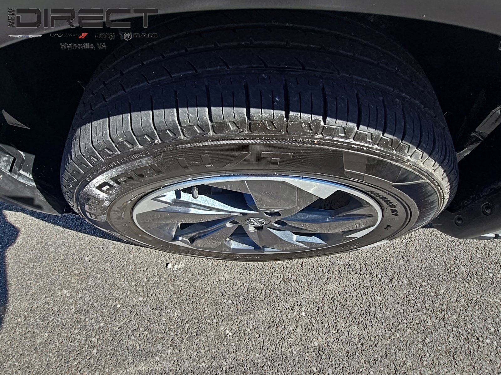 Used 2025 Nissan Rogue SV AWD/4WD image 11