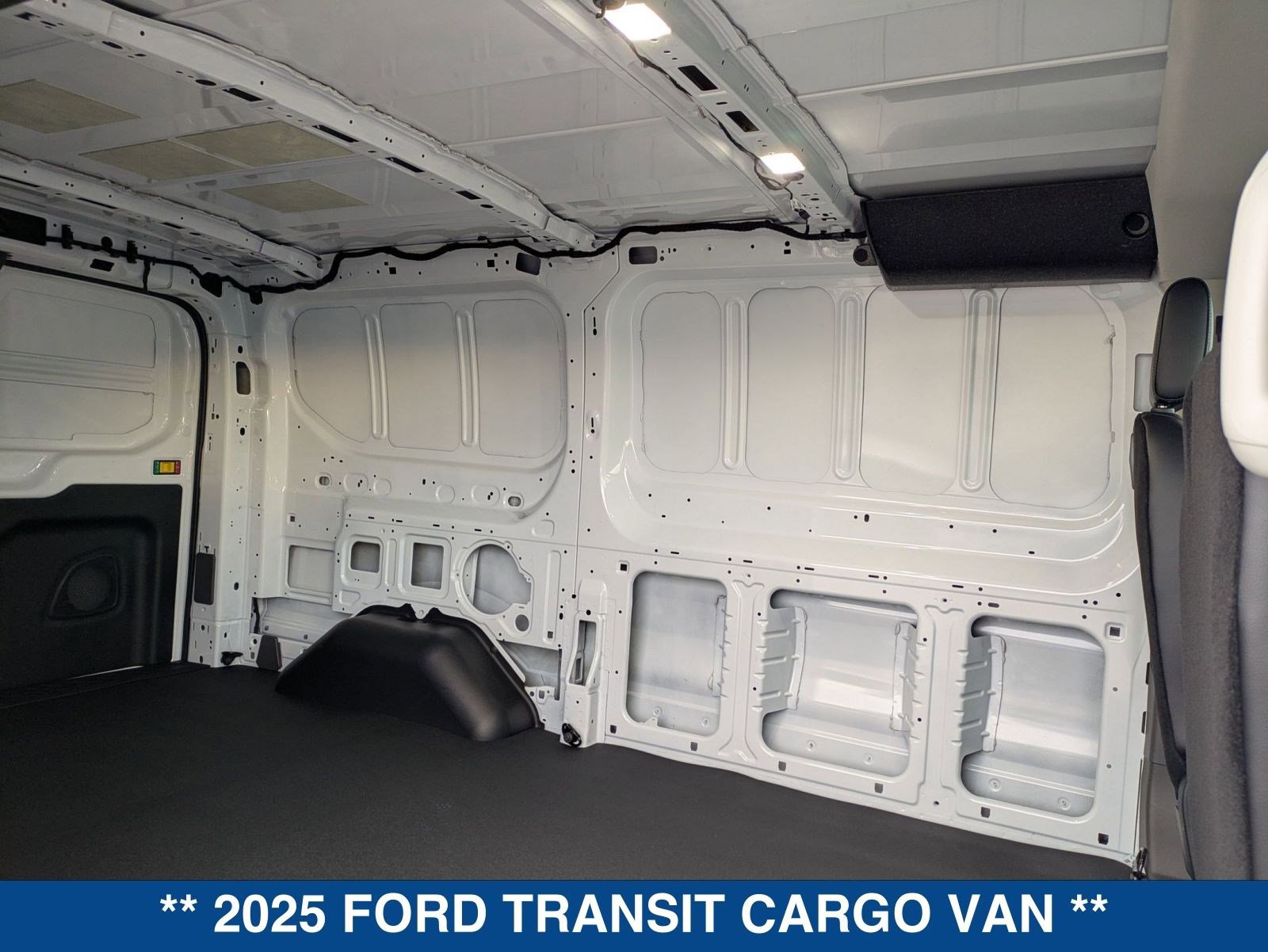 New 2025 Ford Transit 150 Low Roof RWD image 15