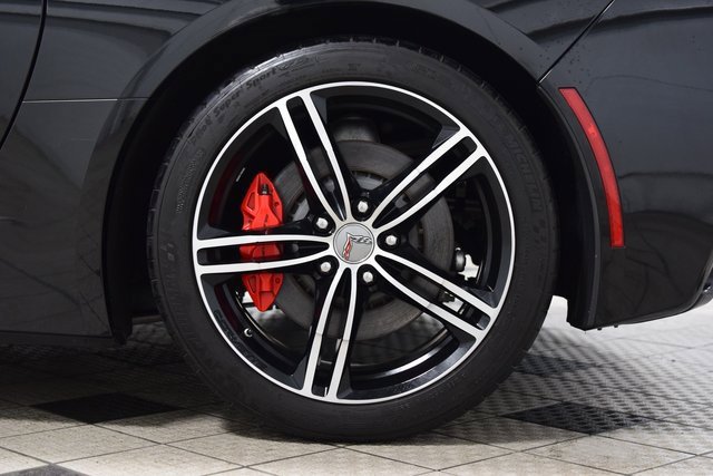 Used 2016 Chevrolet Corvette Stingray Convertible w/ Battery Protection Package image 24