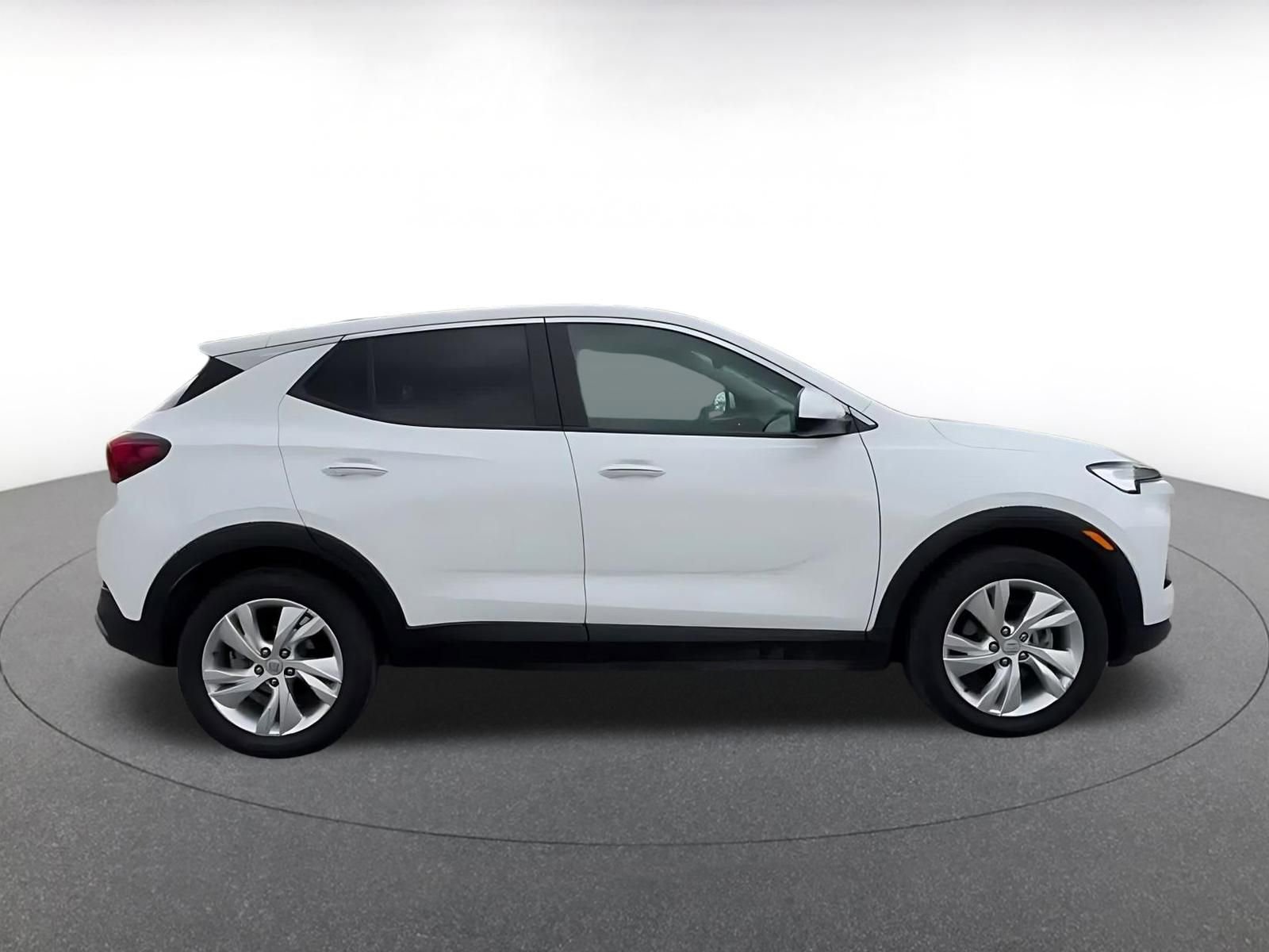 Used 2025 Buick Encore GX Preferred FWD image 16