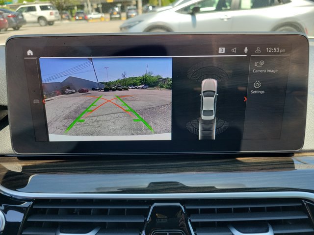 Used 2023 BMW 530i RWD image 15