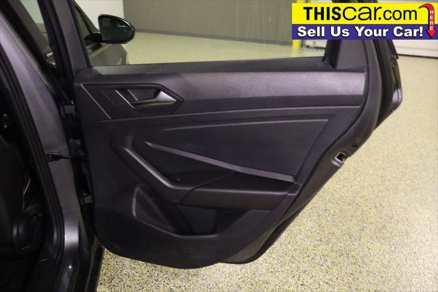 Used 2024 Volkswagen Jetta Sport image 25