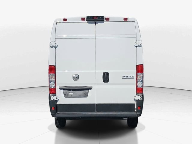 Used 2025 RAM ProMaster 2500 w/ Convenience Group FWD image 4